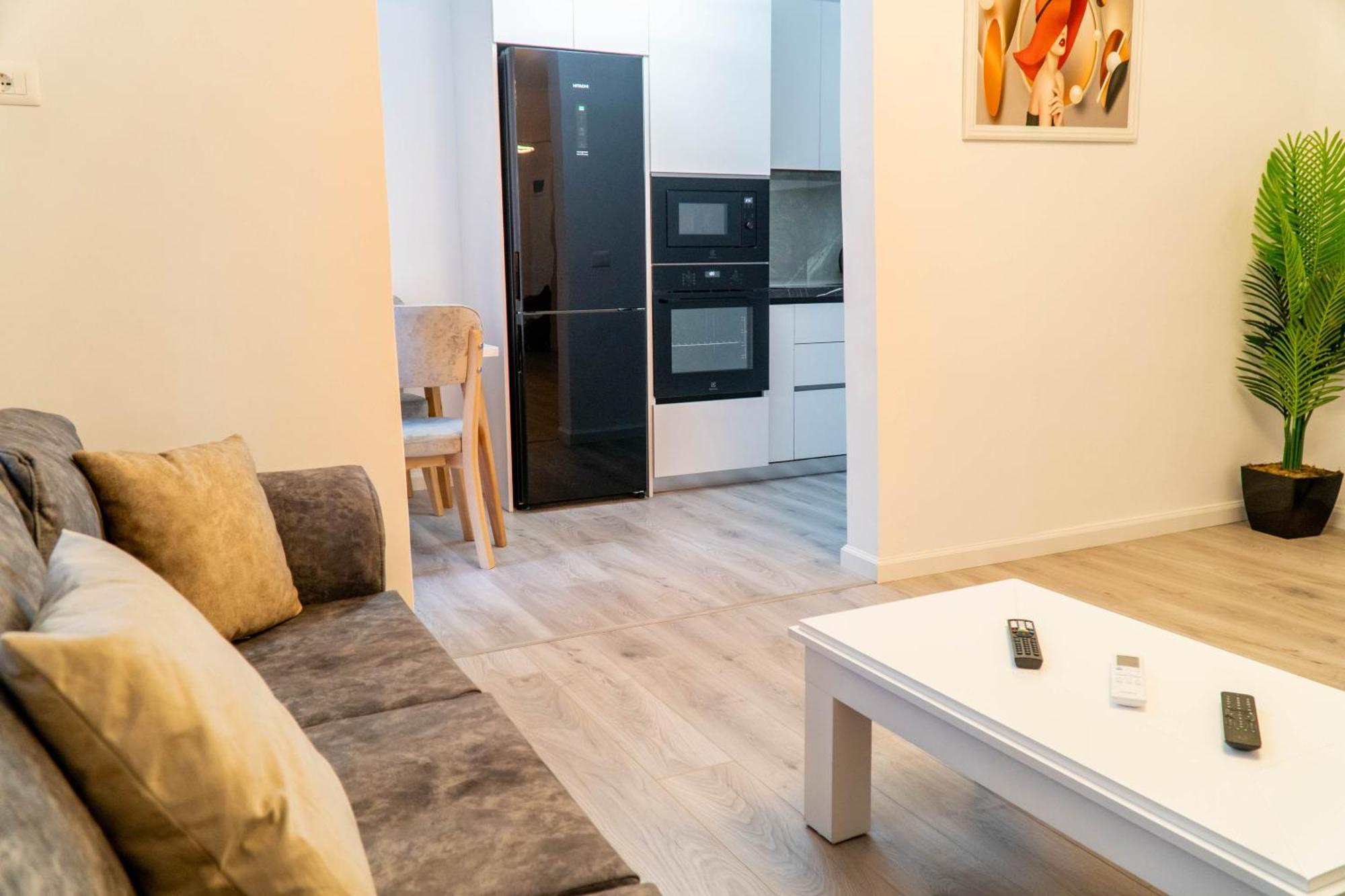 Signature Apartment 8 Tiranë Ngoại thất bức ảnh